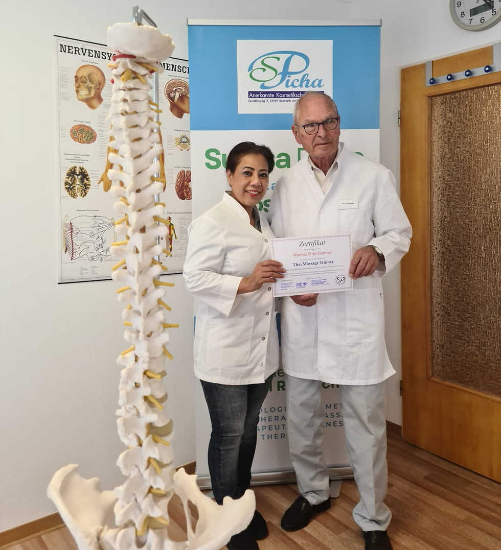 Der Abschluss zum Thai Massage Trainer.