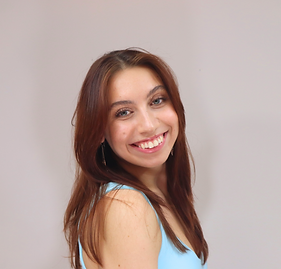 Jaqi Gendreau Headshot 25.png