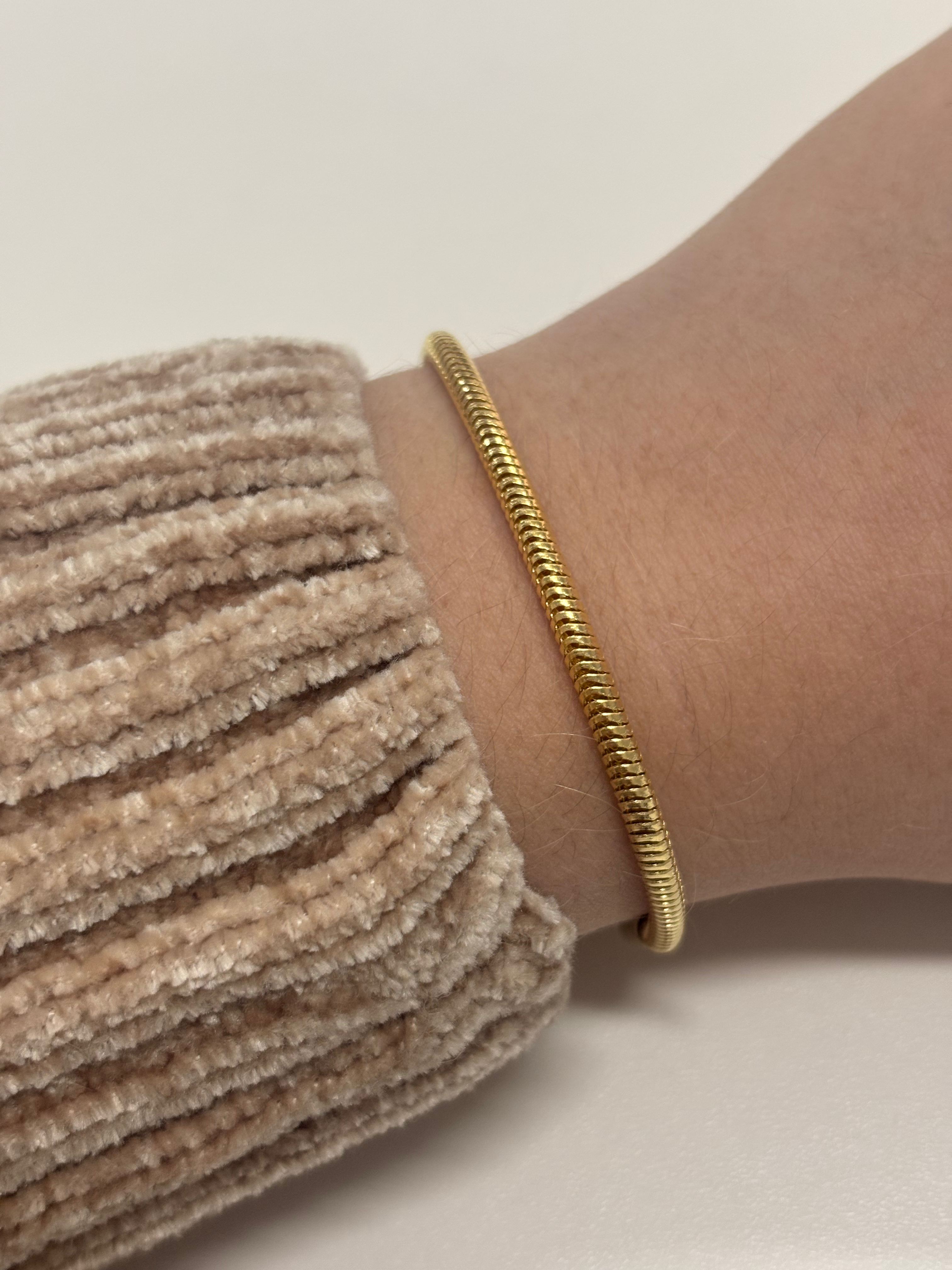 Pulseira Malha Redonda em Ouro Amarelo 