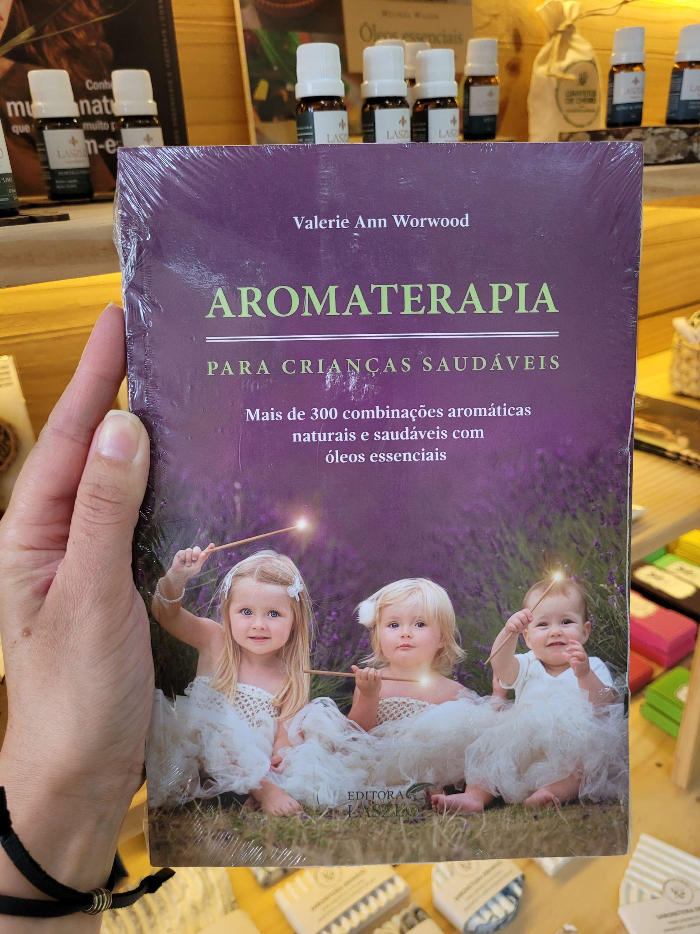 LIVRO AROMATERAPIA PARA CRIANÇAS SAUDÁVEIS
