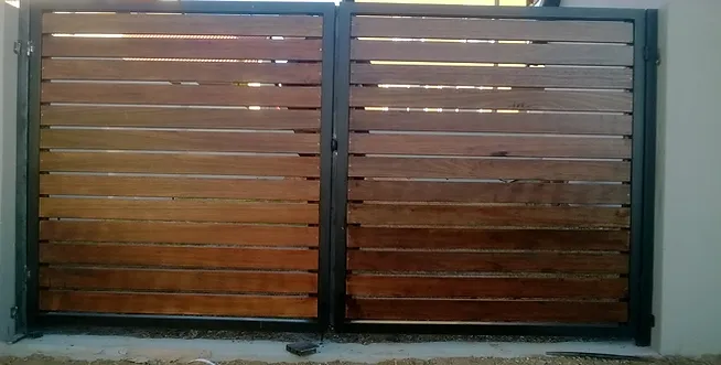 Services Gates