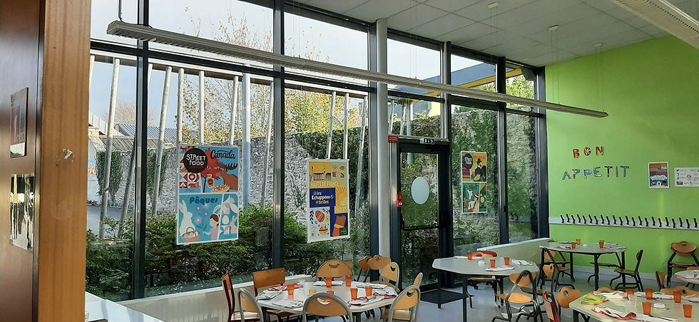 L'intérieur de la cantine scolaire de Plouvien