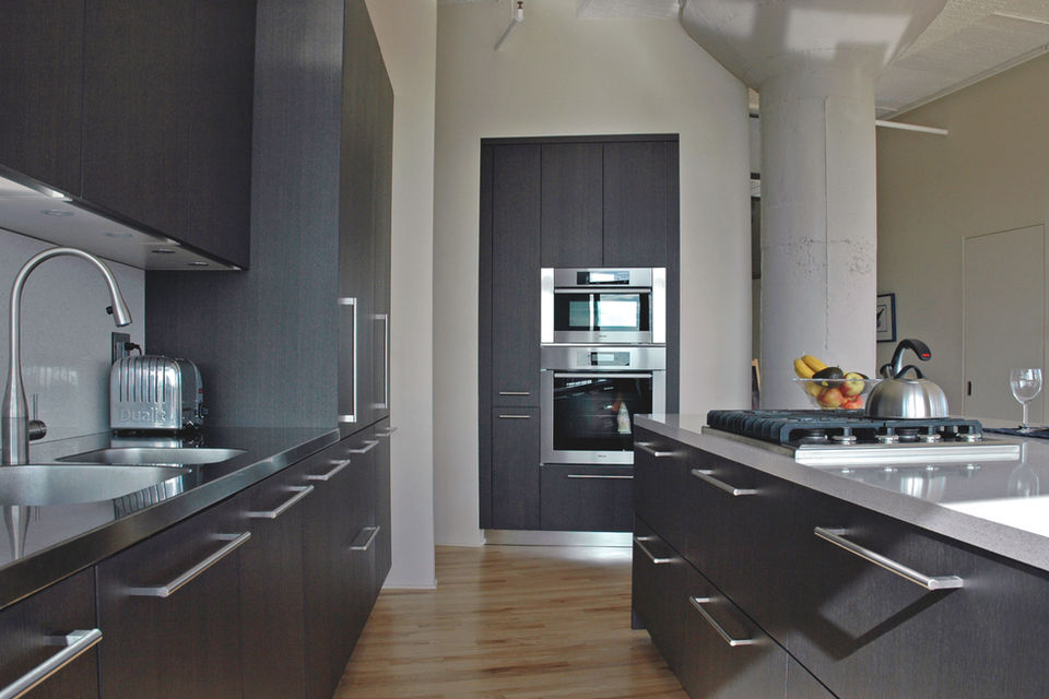 modern Italian kitchen stainless steel