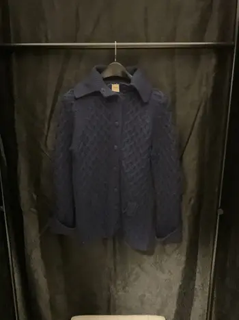 How to Curate a Sustainable Wardrobe with Vintage Pieces