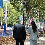 Caterina Valentino and private walk by the Buckingham Palace