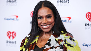 Sheryl Lee Ralph poses in the press room at the 2022 iHeartRadio Music Festival - Night 2 held at the T-Mobile Arena on September 24, 2022 in Las Vegas, Nevada, United States.