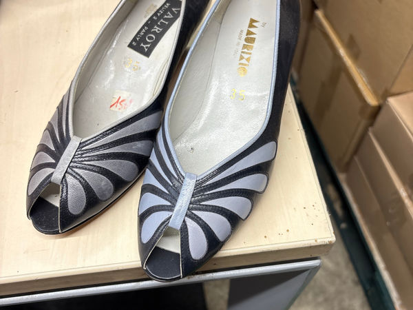 Escarpins peep-toe vintage Valroy by Maurizio
