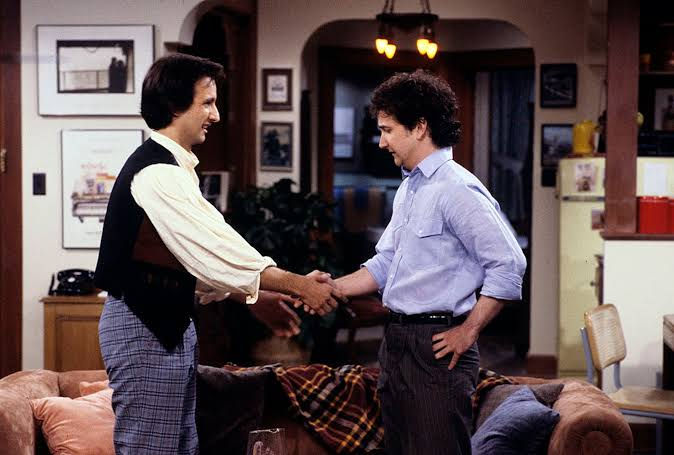 Perfect Strangers: The Complete Series: The Classic Buddy Sitcom Finally Receives a Complete Release (Blu-ray)
