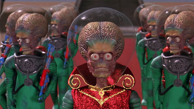 Mars Attacks!: Tim Burton's Loving Homage to '50s Sci-Fi B-Movies Makes Its 4K Debut (4K)