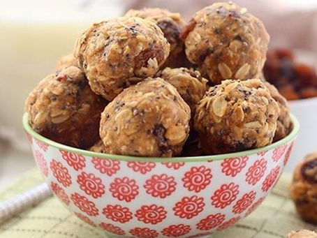 Peanut Butter Oat Protein Balls