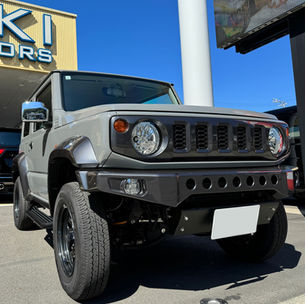 JB74シエラ🚙マークレスグリル×TOCバンパーをGT-Rガンメタカラーに塗装!