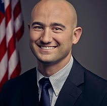 Wesley Farrow Headshot 2.jpg