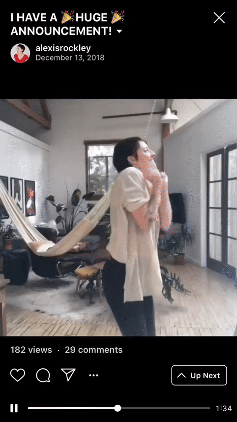 a video post titled “I HAVE A HUGE ANNOUNCEMENT” which cuts back and forth between alexis dancing in her apartment and alexis telling the audience she just got a book deal.