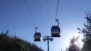 סיפורה (הארוך) של הרכבלית