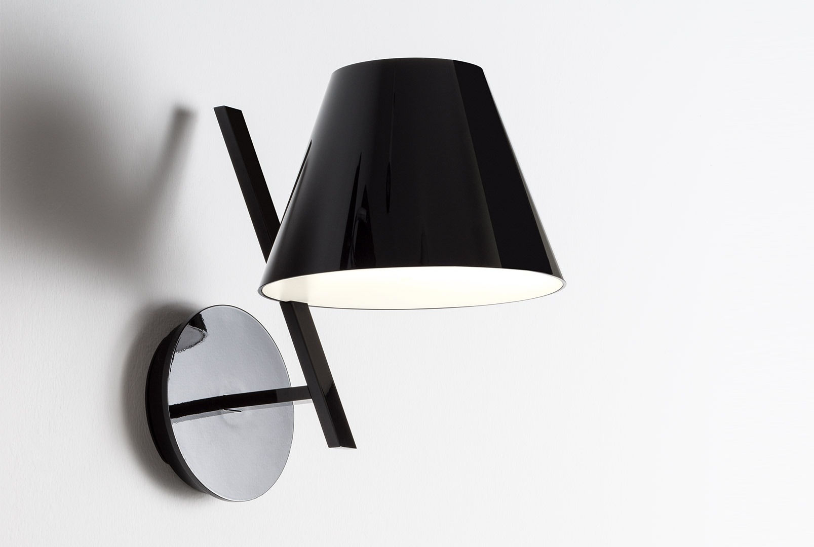 LA PETITE - ARTEMIDE - Appliques