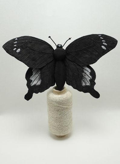 Papillon Hélène noir et blanc