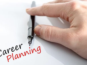 Navigating 2024: Crafting Career Resiliency Goals for Success