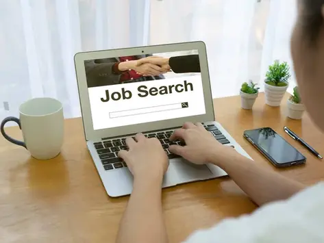 Maintaining Positivity During Your Career Search