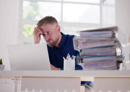 The Big Freeze: Strategic Hiring Tactics for Resilience Leaders in Q1 2025 & Beyond