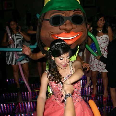 Quinceañera 1.jpeg