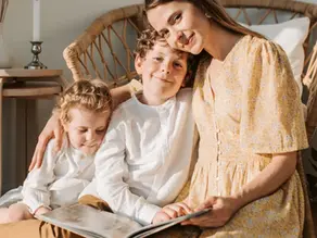 Photo books can fit a family budget when the page count, format and extras are planned before ordering.