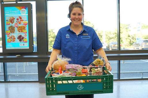 Aldi is letting shoppers reserve Too Good To Go bags up to five days early this Christmas. Here’s how it works, what you get, and what to expect.