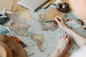 The Art of Budget Travel: Knowing When to Spend and When to Save