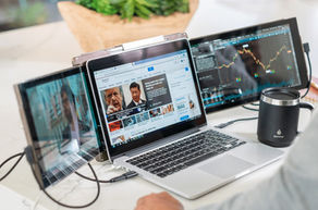 This screen extender helps to create a distraction-free work environment for modern professionals, writers, student, bloggers, home workers and more!