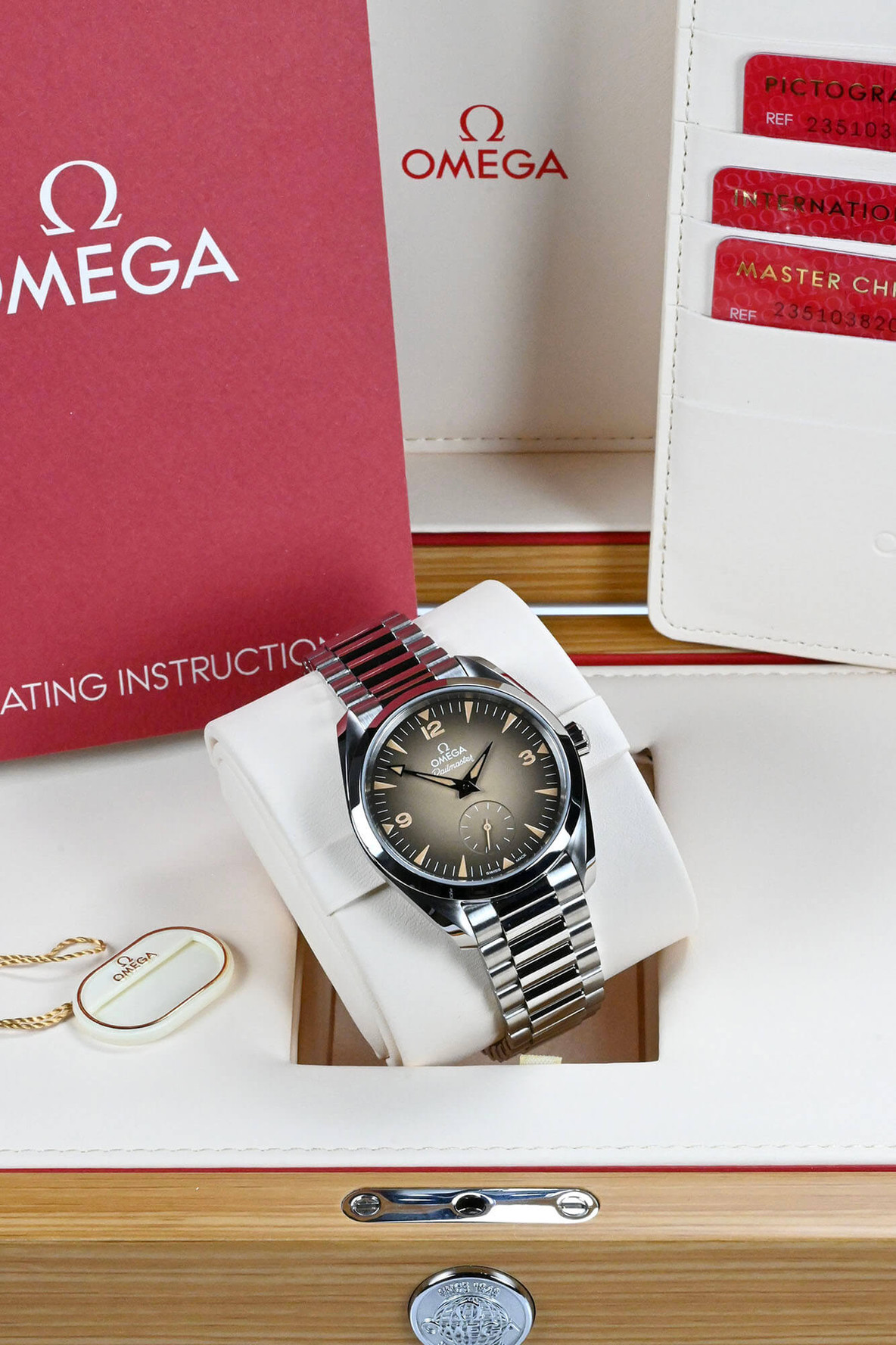 Buy Omega Watches Online OMEGA Seamaster Railmaster Reference : 235.10.38.20.13.001 Avent0ri Full Set