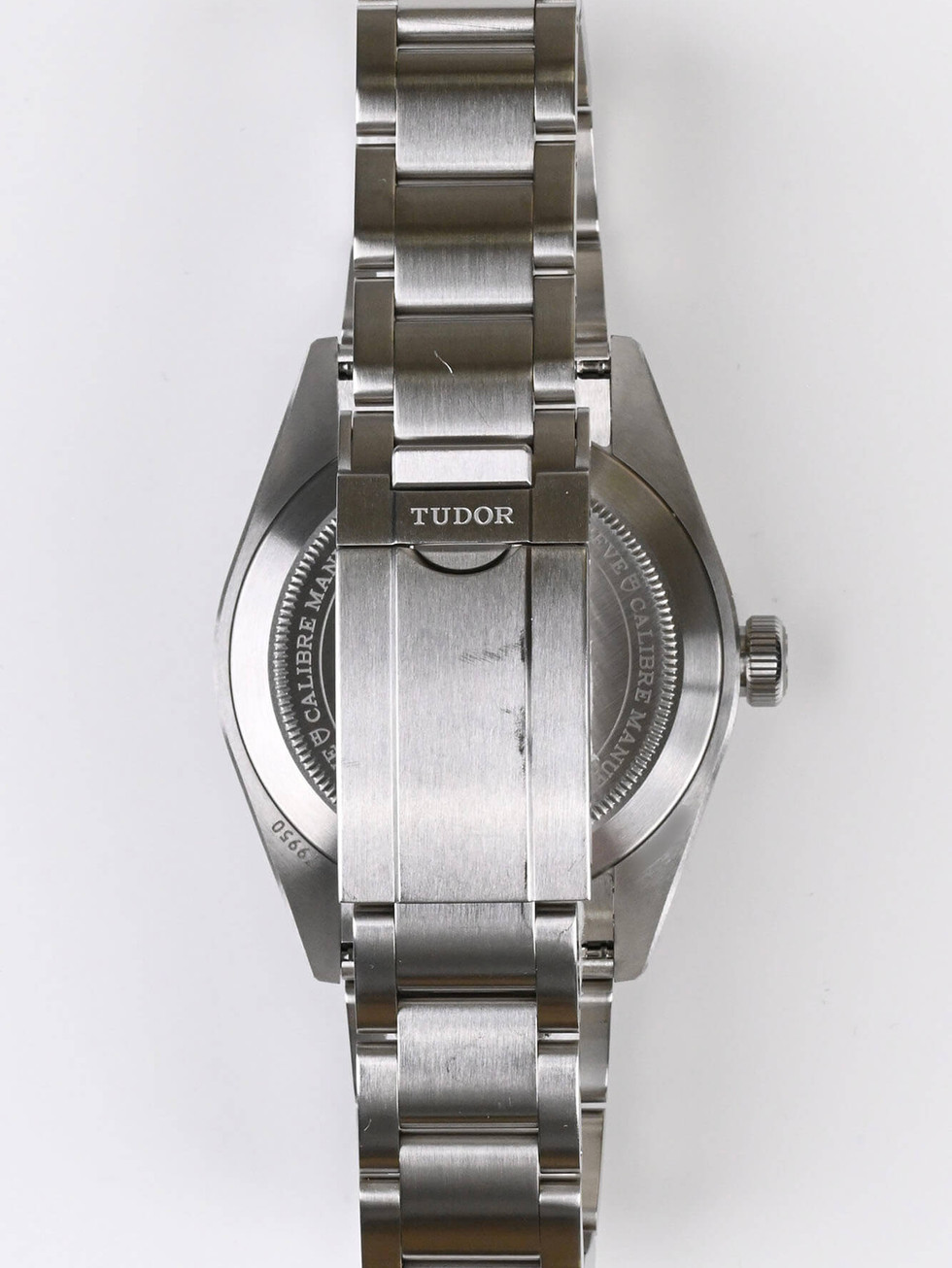 Timeless Luxury Watches TUDOR Ranger Reference : M79950-0001 Avent0ri Back View
