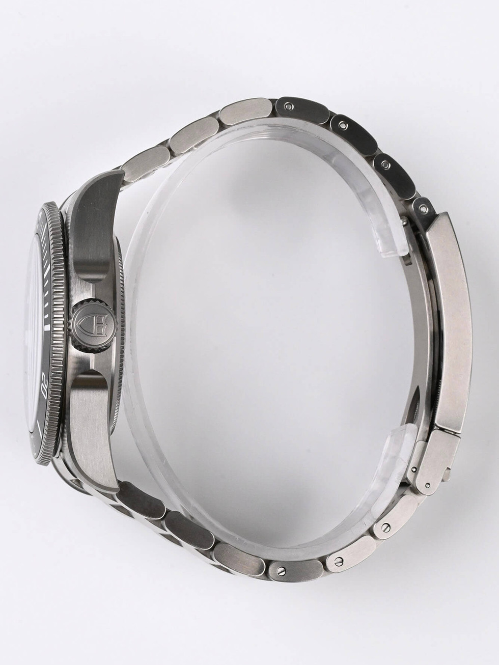 Timeless Luxury Watches TUDOR Pelagos Ultra Reference : M2543C1A7NU-0001 Avent0ri Side View-1