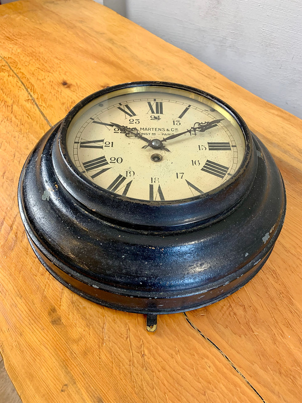 Thumbnail: Late 19th Century French Toleware Station Clock