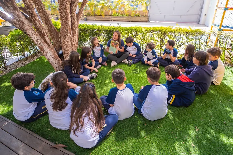 Leitura no Jardim