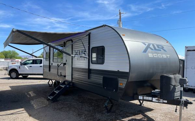 2020XLR _ToyBoxUT1272_01.jpg