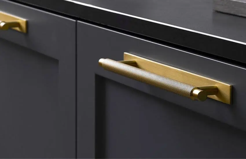 Knurled Cabinet Handle