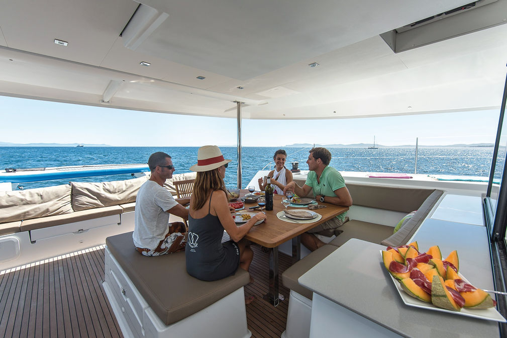 maldives yacht charters