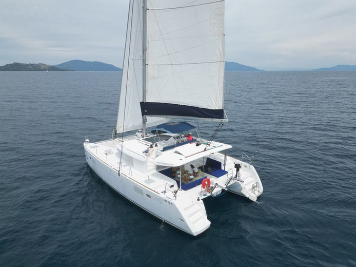 madagascar nosy be yacht charter