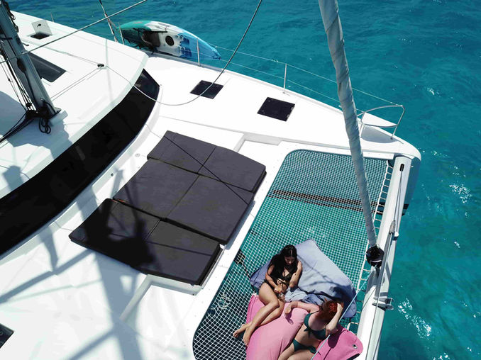 Maldives Yacht Charters