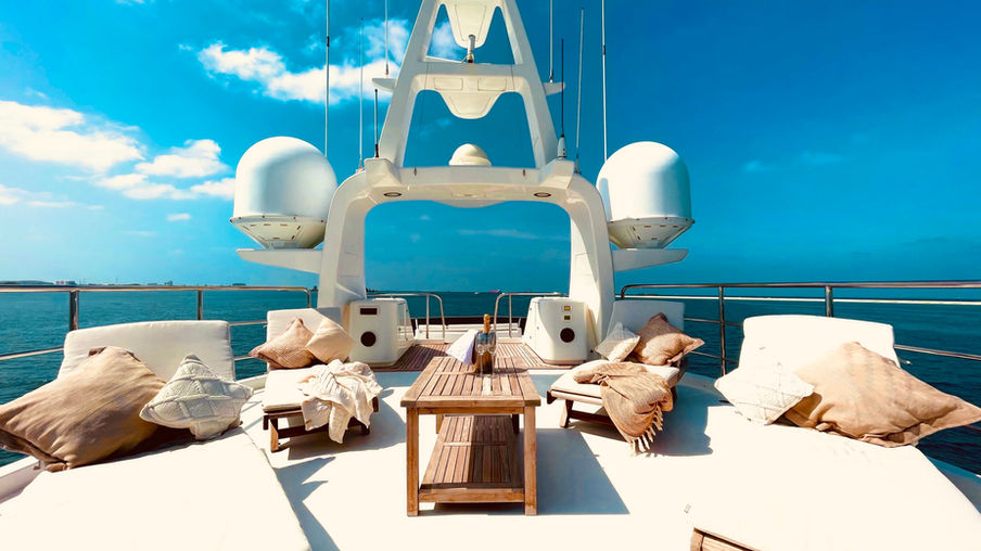 Maldives Yacht Charters