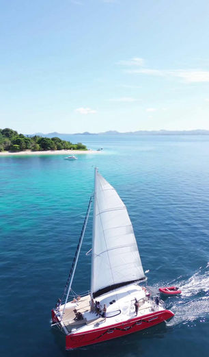 Catamaran Yacht Charter Nosy be, Madagascar