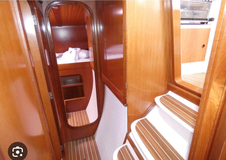 Catamaran Yacht Charter Nosy be, Madagascar