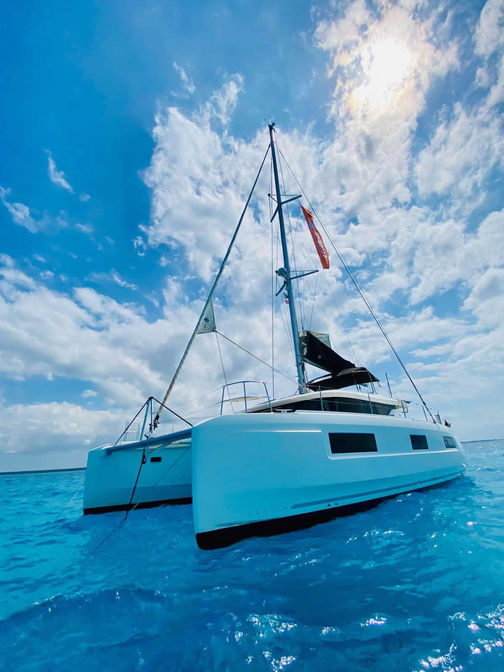 zanzibar yacht charter