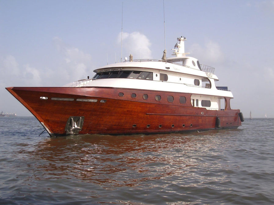 Maldives Yacht Charters