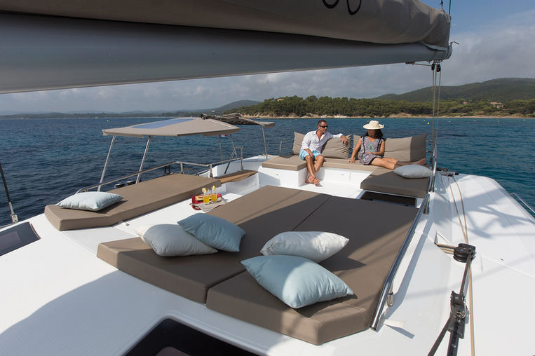 maldives yacht charters