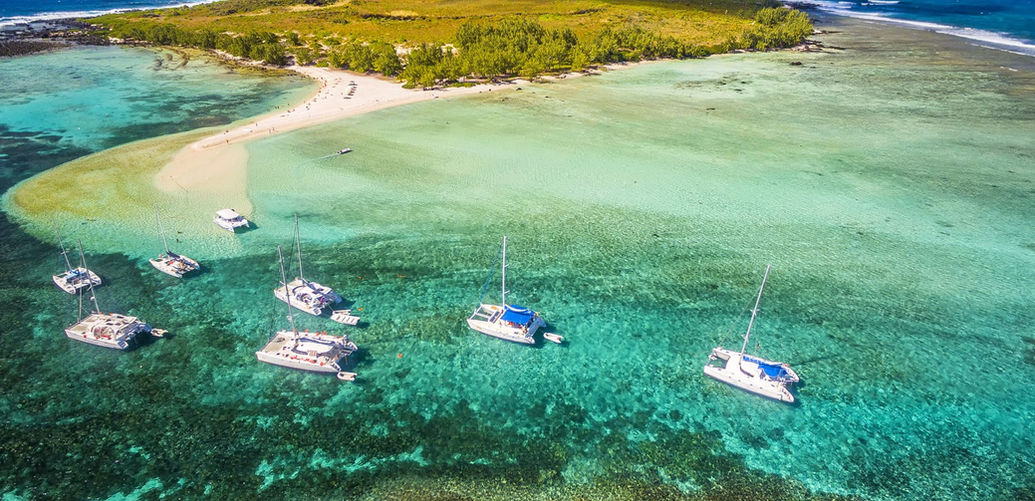 Mauritius Yacht Charters