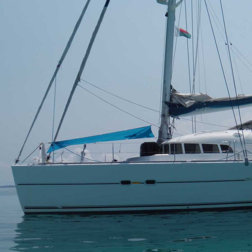 47ft Catamaran Madagascar Yacht Charter