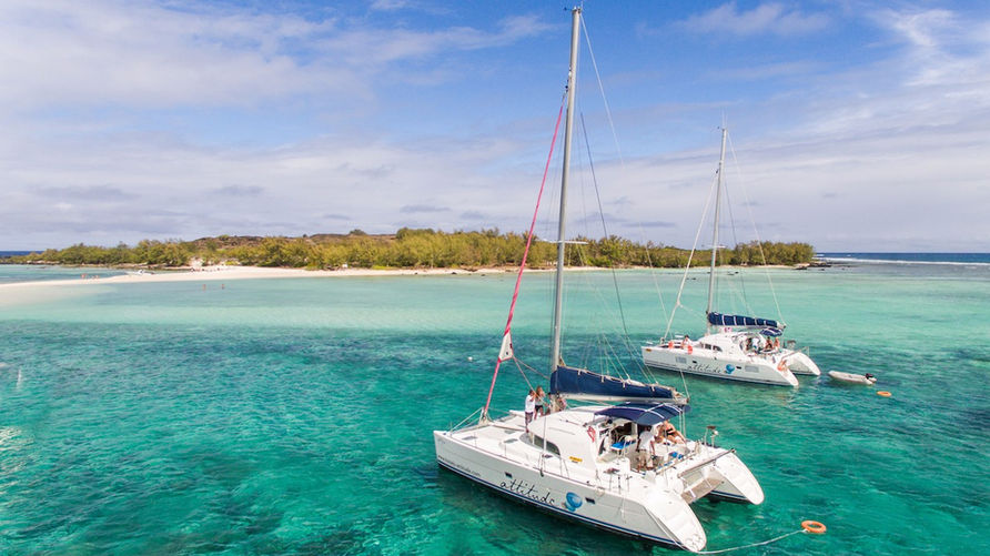 Mauritius Yacht Charters