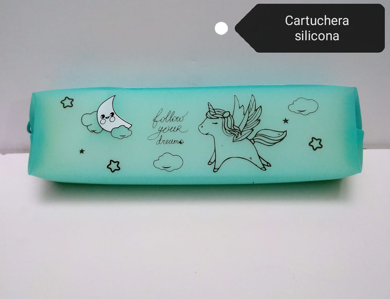 cartuchera de unicornio