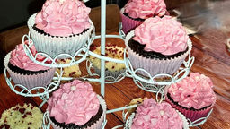 Aardbei-choco cupcakes