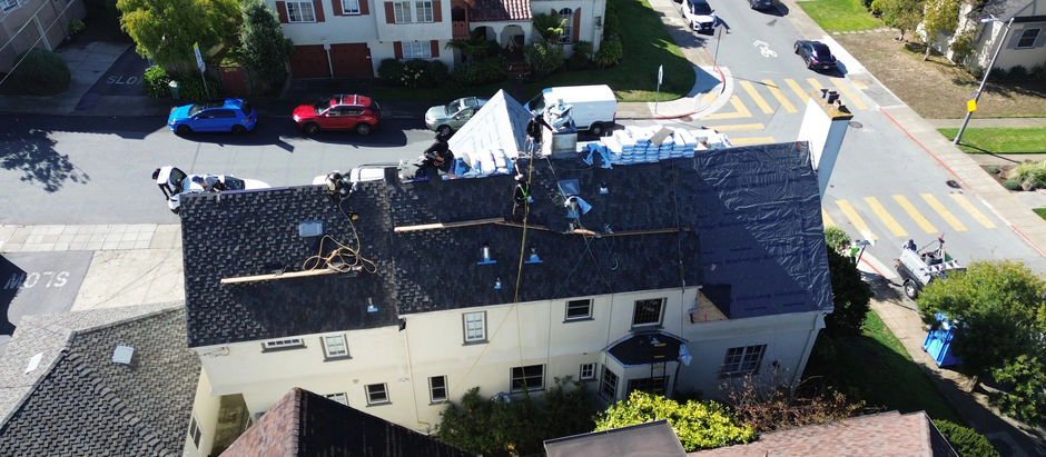 How Bay Area Moisture and Seasonal Dampness Impact Roofing Systems in San Jose 